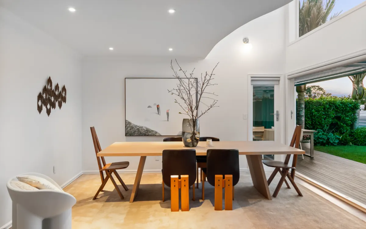 When Should You Book Home Staging Before Photography?